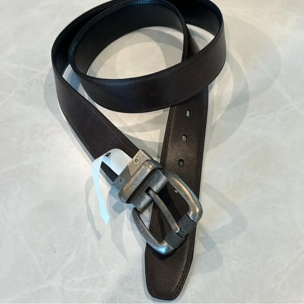 Levi’s Reversible Black Brown Leather Belt Men’s Sz 40